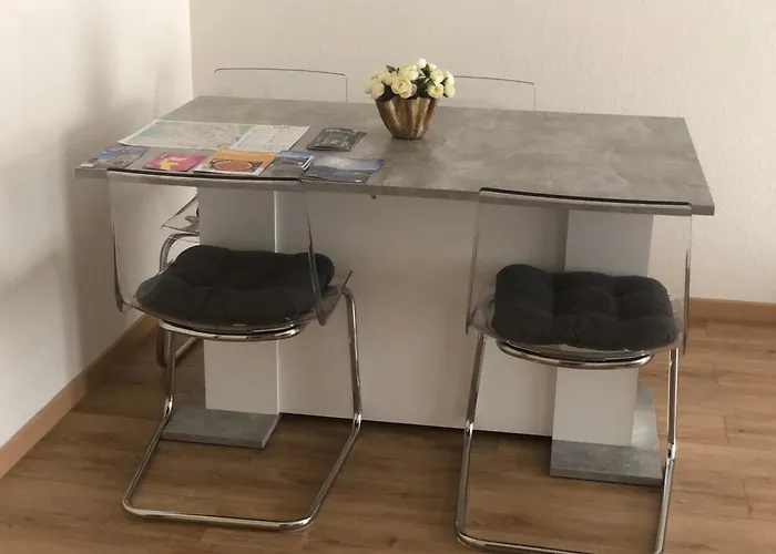 Superbe Equipe, Coins Cosy A Gare, 50m2, Parking Prive, Balcon, 2p * Metz